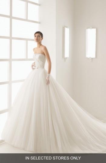 Mariage - Two by Rosa Clara Beaded Lace & Tulle Strapless Gown 