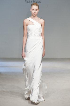 Hochzeit - Vera Wang Brautkleid ♥ Simple & Chic Wedding Dresses