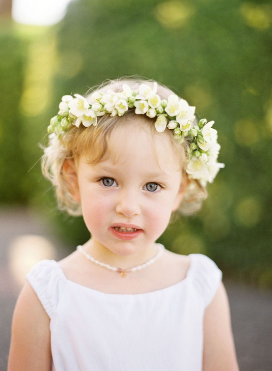 Hochzeit - Nette Flower Girl