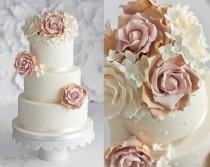 wedding photo - Vintage Rose Wedding Cake