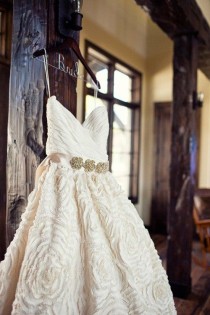 wedding photo -  Swell Wedding Dresses