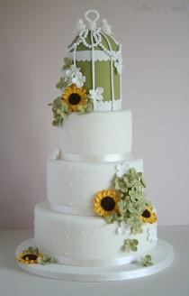 wedding photo - Rustic Wedding Cake