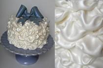 wedding photo - Gonflait Satin Tissu gâteau