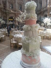 wedding photo - Пять уровня Зеленая мята И Персик Свадебный торт