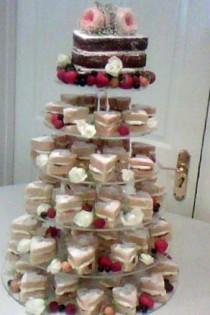 wedding photo - Nu stand de gâteau