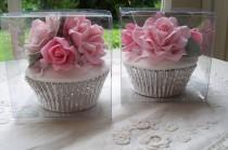 wedding photo - Roses Cupcakes