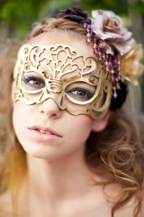 wedding photo - Halloween Mask In Gold Leather paired with the hair accessory.