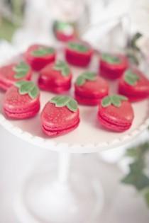 wedding photo - 22 Delish Desserts Disguised As Fruit