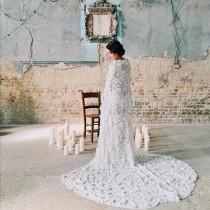 wedding photo - Ruffled Dress