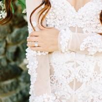 wedding photo - embroidary dress