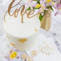 wedding photo - Love Cake
