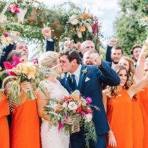 wedding photo - Ruffled ✨ Weddings + Inspo