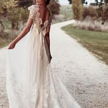 Loverly™ wedding photo - Loverly™