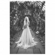 Vera Wang wedding photo - Vera Wang