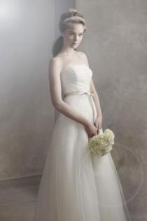wedding photo - Белый По Vera Wang