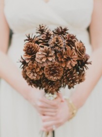 wedding photo - Rustic Wedding Bouquets ♥ Pine Cone Details