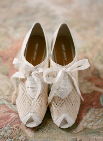 wedding photo - أحذية الزفاف - الكعوب الحرير
